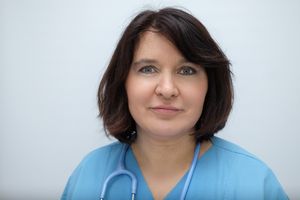 Dr. med. Regina Tanzer Dr. med. Regina Tanzer