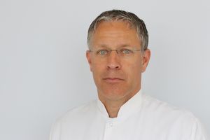 Dr. med. Patrick Ziem