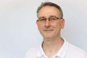 Dr. med. Dennis Päsler