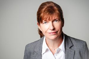 Dipl.-Pflegew. (FH) Ines Schwemer Dipl.-Pflegew. (FH) Ines Schwemer